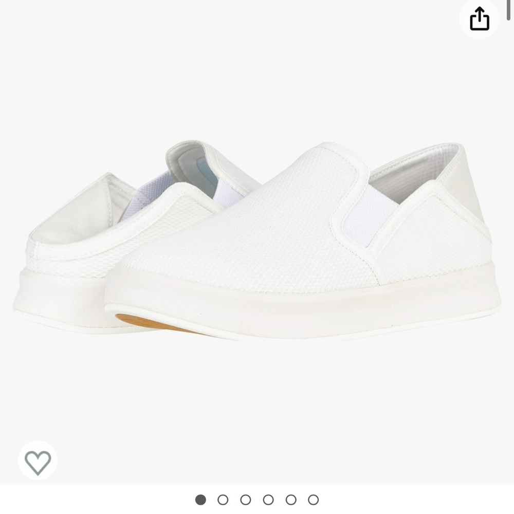 Olukai shoes. Size 8